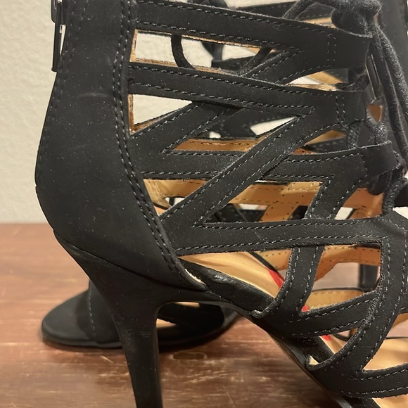 Report Women’s High Heels - Picture 11 of 11